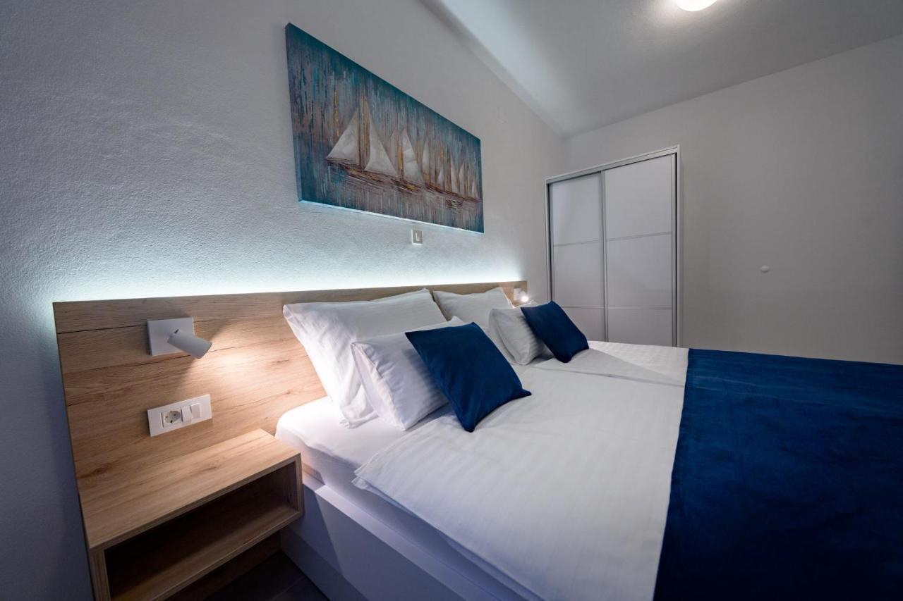 Apartmani Villa Zora Lopar Ngoại thất bức ảnh